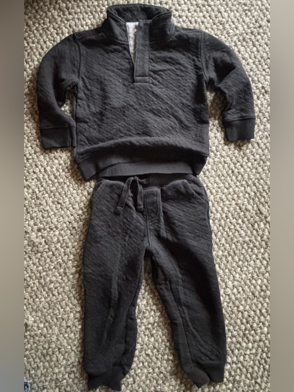 Cat & Jack Black Quilted Jogger Set- black, size 2/3